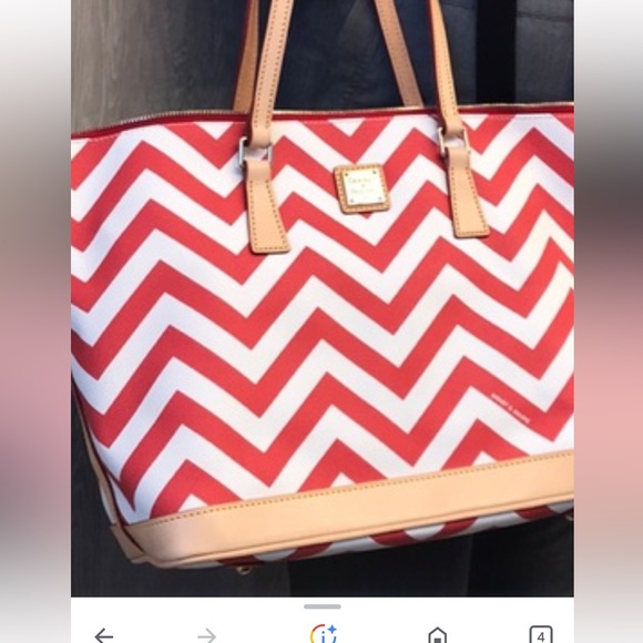 EUC Stunning RARE Chevron Dooney and Bourke large tote - Picture 1 of 12